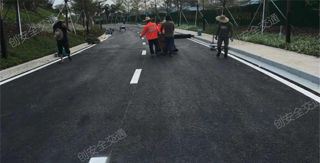 景區通道劃線